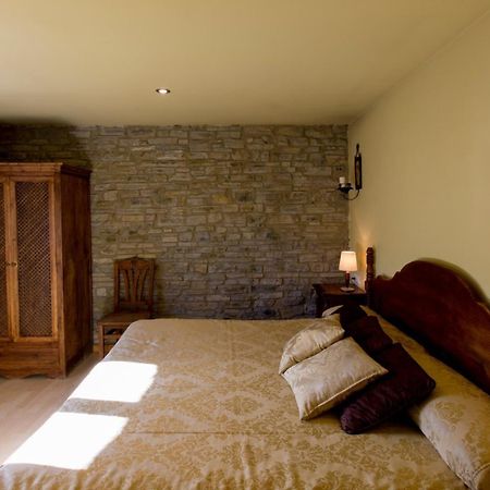 Hotel Rural Los Cerezos De Yanguas ภายนอก รูปภาพ