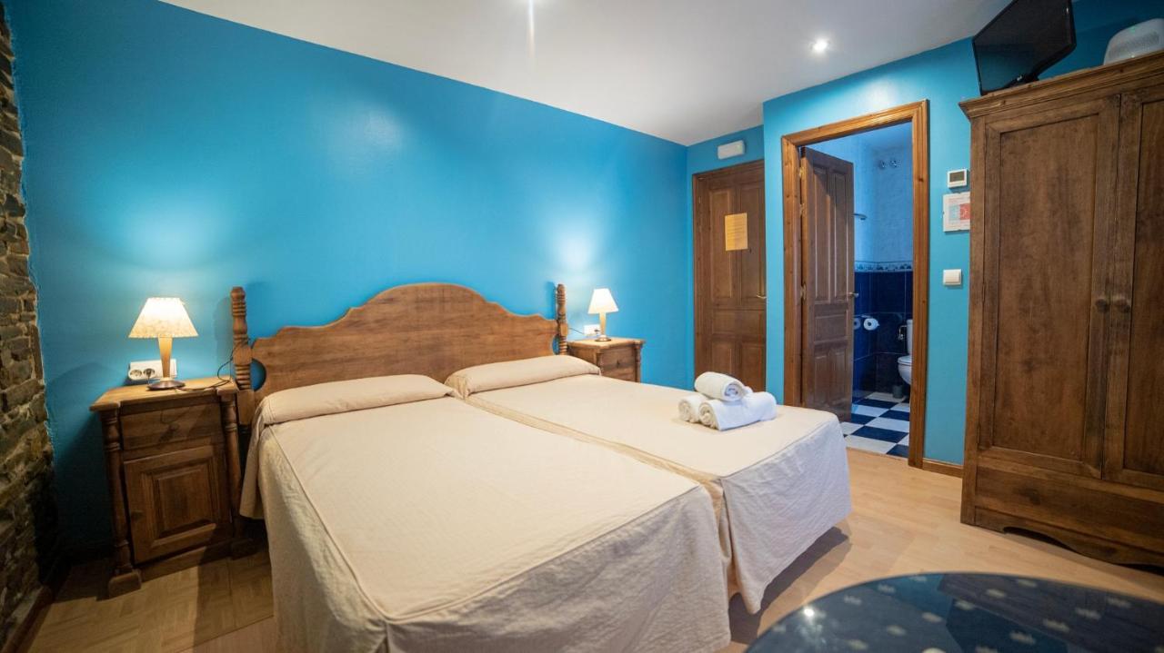 Hotel Rural Los Cerezos De Yanguas ภายนอก รูปภาพ