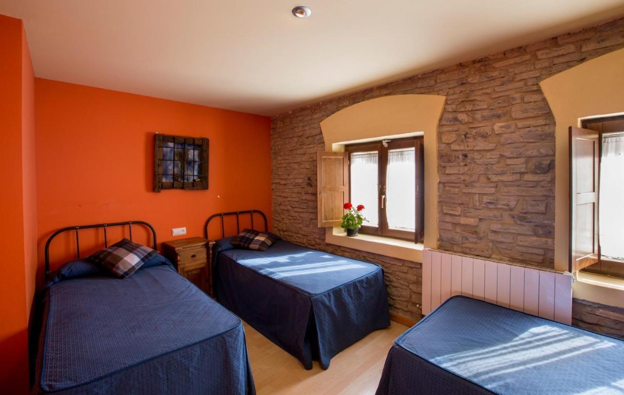 Hotel Rural Los Cerezos De Yanguas ภายนอก รูปภาพ