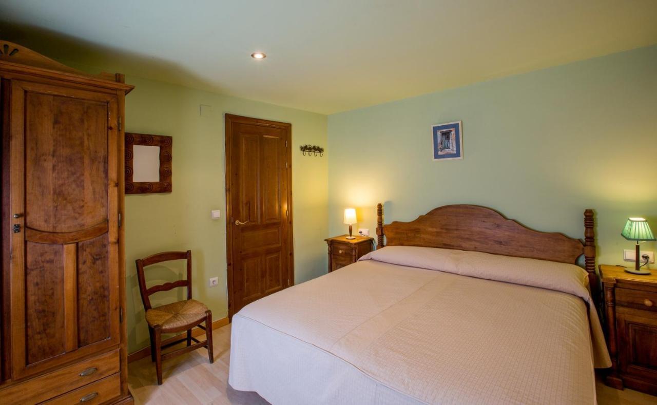 Hotel Rural Los Cerezos De Yanguas ภายนอก รูปภาพ