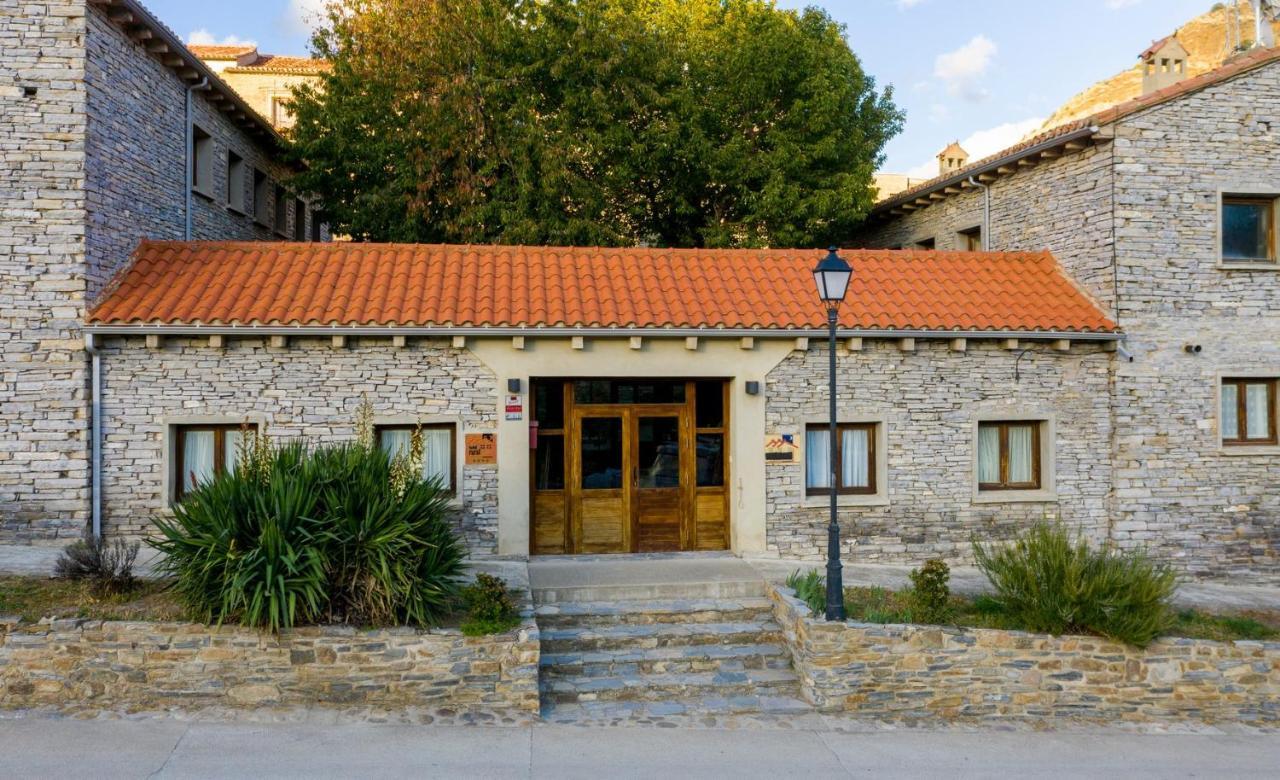 Hotel Rural Los Cerezos De Yanguas ภายนอก รูปภาพ