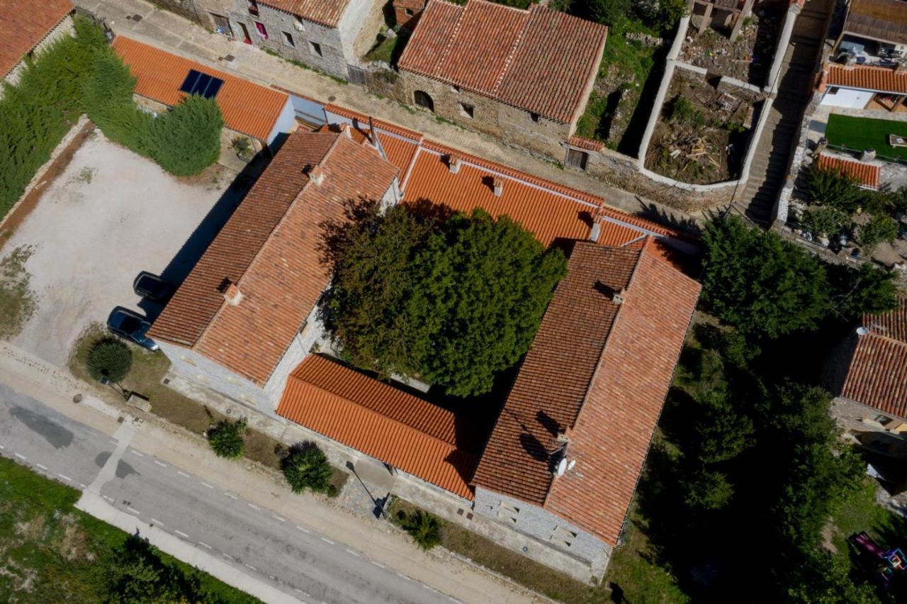 Hotel Rural Los Cerezos De Yanguas ภายนอก รูปภาพ